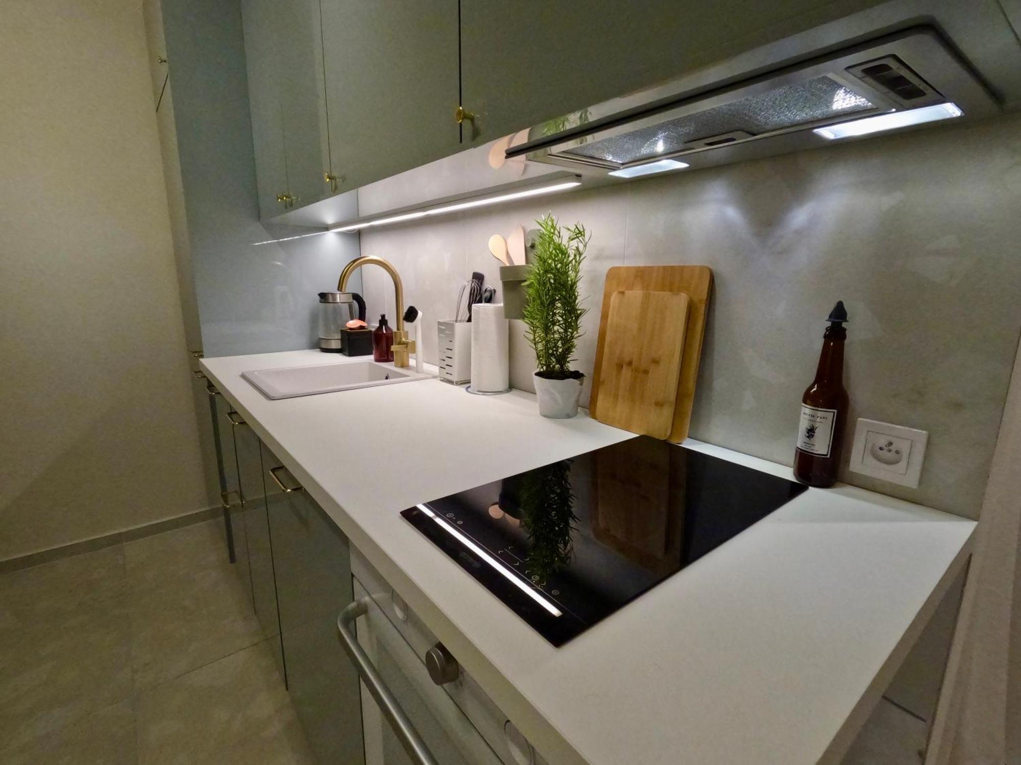 Urban Retreat I Modern Boho Apartments In Lovely Letna District - 10 Minutes From Old Town Πράγα Εξωτερικό φωτογραφία